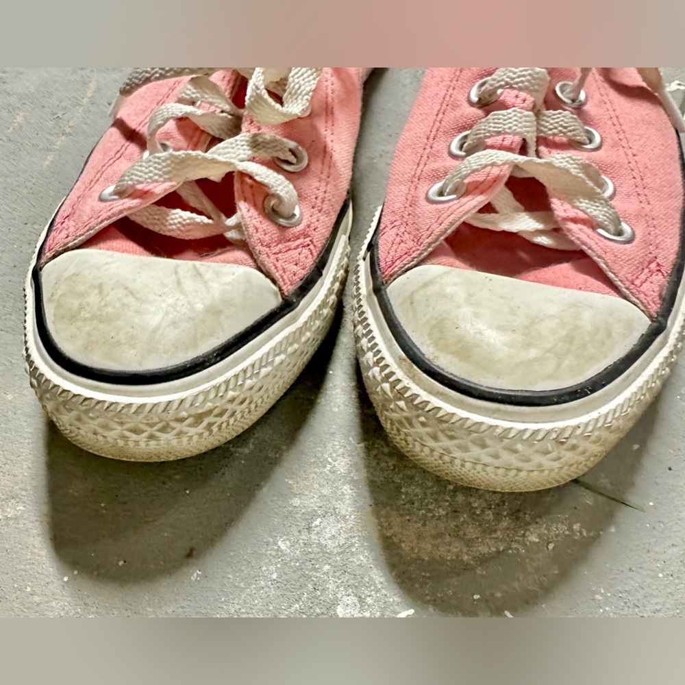 Women’s pink Converse size 8 - Picture 7 of 12